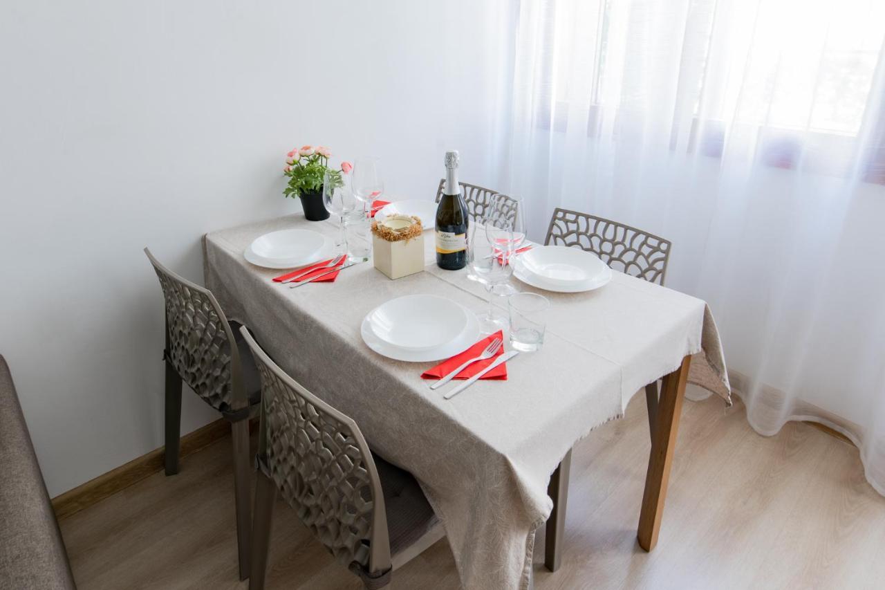 Appartamento Con Parcheggio Gratuito 15Min Da Venezia Mestre Exterior photo
